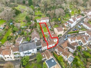 Photo 31- click for photo gallery